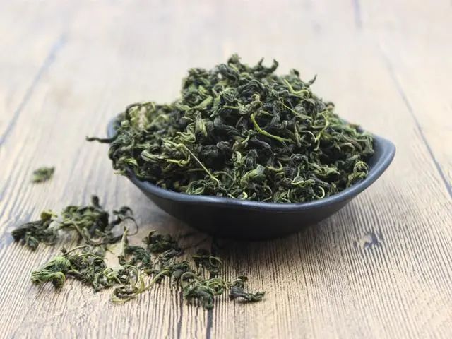 胃病越来越年轻化？养胃护胃：少碰2菜，多喝3茶，做好4事