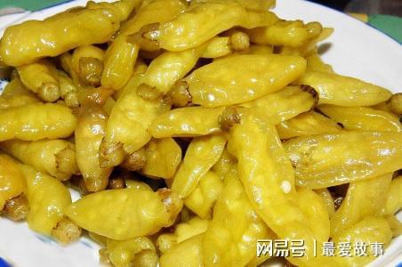 胃病不能吃“馒头”？医生提醒：若想养好胃，尽量避开这几种食物