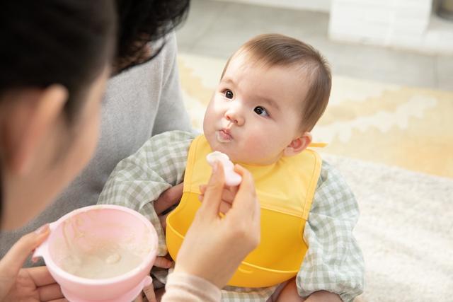 把这几种“假营养”辅食拉黑，孩子吃多了会影响消化